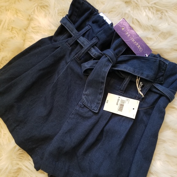 💜Blue Jeans Shorts - Picture 4 of 4